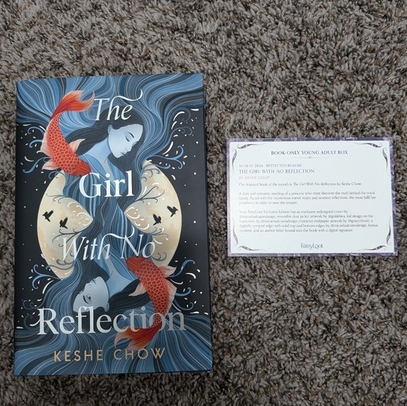 FairlyLoot The Girl With No Reflection by Keshe Chow Special Edition Book - Picture 6 of 6